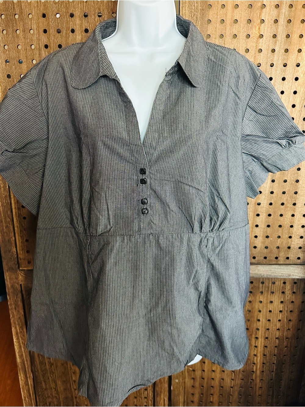 Cato Gray Pinstripe Short Sleeve Button-Front Shirt